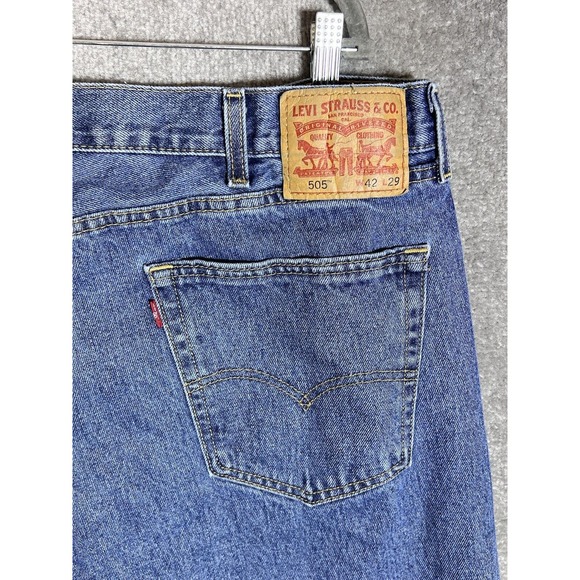Levis 505 Jeans Mens Size 42x29 Straight Leg Blue Denim Cotton Pockets - Picture 6 of 10
